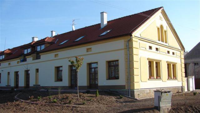 Pension Smetanuv Statek Градець-Кралове Екстер'єр фото